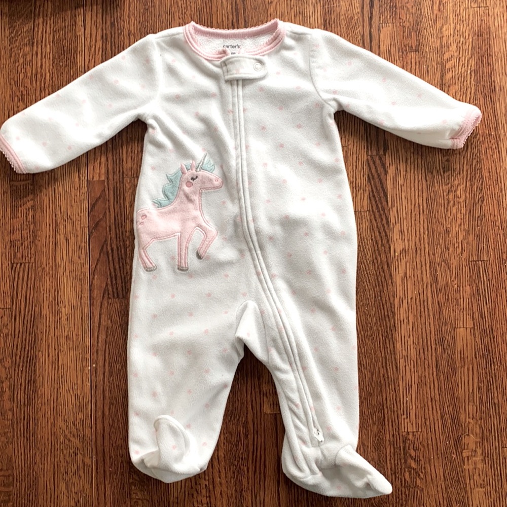 Carter’s unicorn pajamas